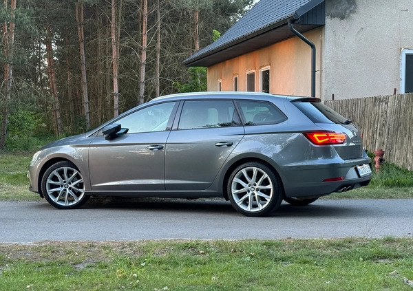 Seat Leon cena 64999 przebieg: 209999, rok produkcji 2018 z Sosnowiec małe 352